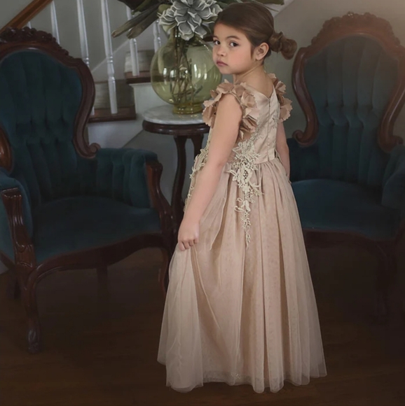 TRISH SCULLY BIANCA Gown - Picture 11 of 12